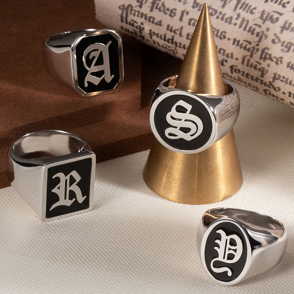 Personalized Old English Gothic Vintage Initial Signet Sterling Silver Ring Birthday Gift for Girlfriend Boyfriend