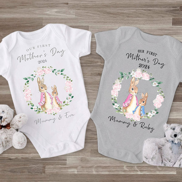 Personalized 100% Cotton Our First Mother's Day Flower Ring Rabbit Cartoon Style Baby Onesie with Name Gift for Mother New Born