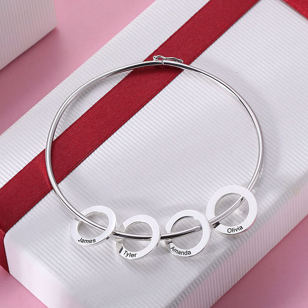 Women Bangle Bracelet With Heart Shape Name Pendants