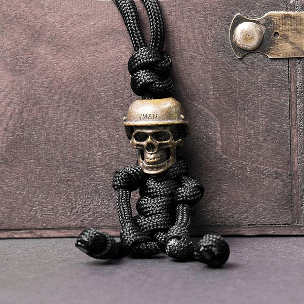 Personalized Abrasion Resistant Braided Skull Pendant Keychain