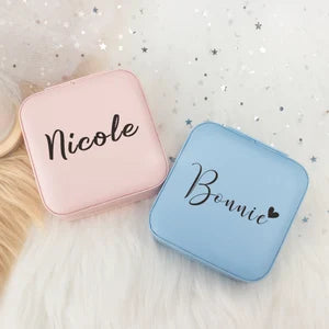 Personalized Name Jewelry Box, Leather Travel Jewelry Case, Mother's Day Gift, Bridesmaid Gift, Birthday Gift for Her, Wedding Favors Gift